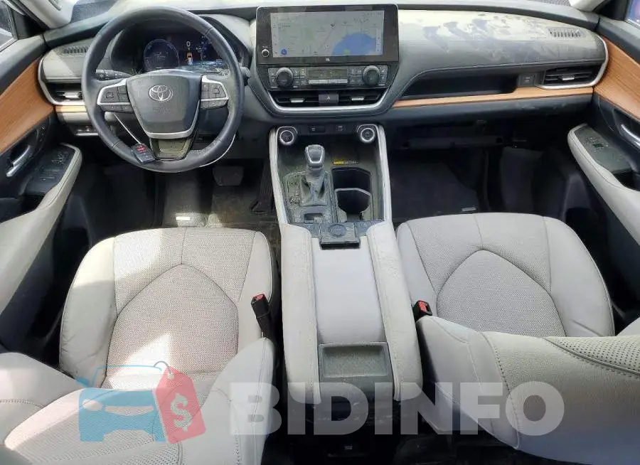 5TDACAB55RS020765 Photo# 8