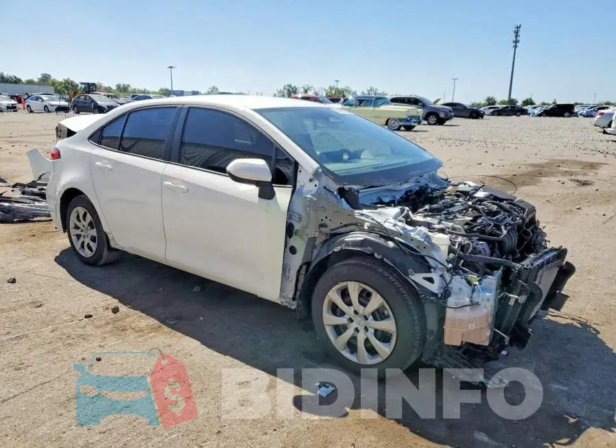 5YFB4MDE3RP209391 Photo# 4