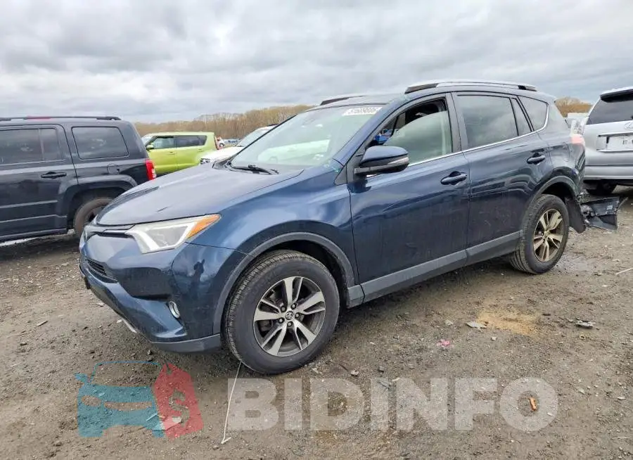 JTMRFREVXHJ167874 Photo# 1