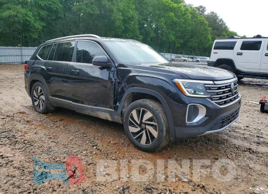 1V2BR2CA8RC518768 Photo# 4