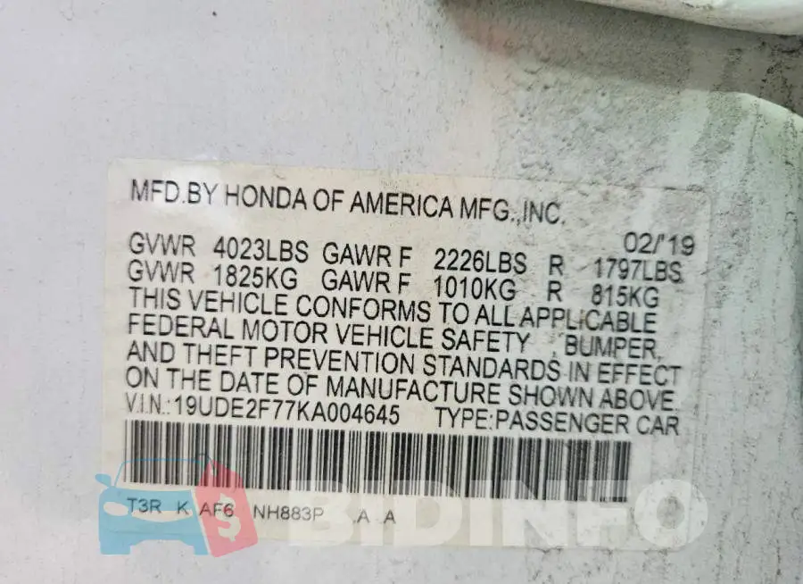 19UDE2F77KA004645 Photo# 13
