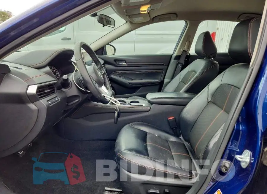 1N4BL4CV1KC182121 Photo# 7