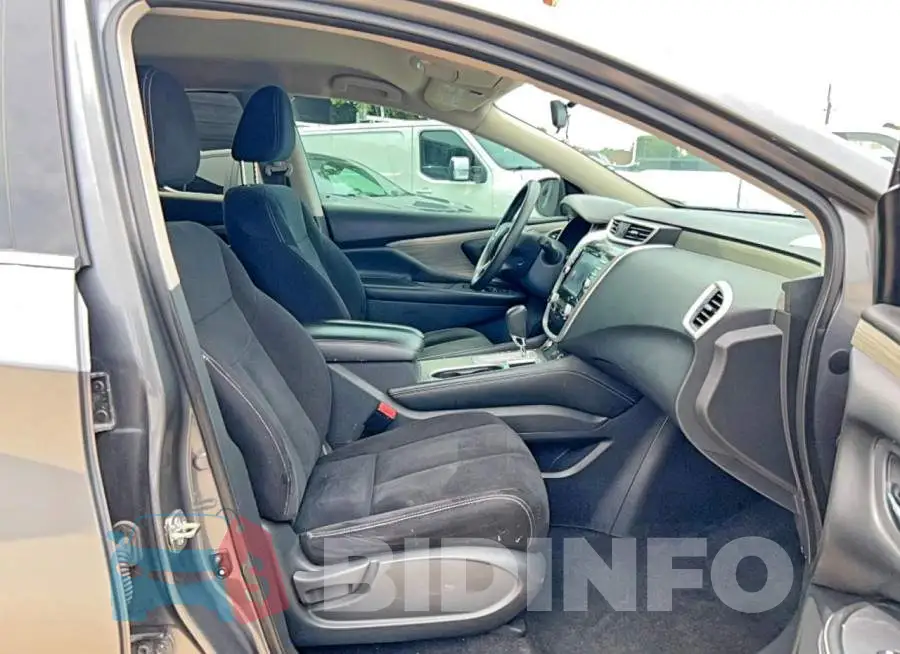 5N1AZ2MG9JN151111 Photo# 5