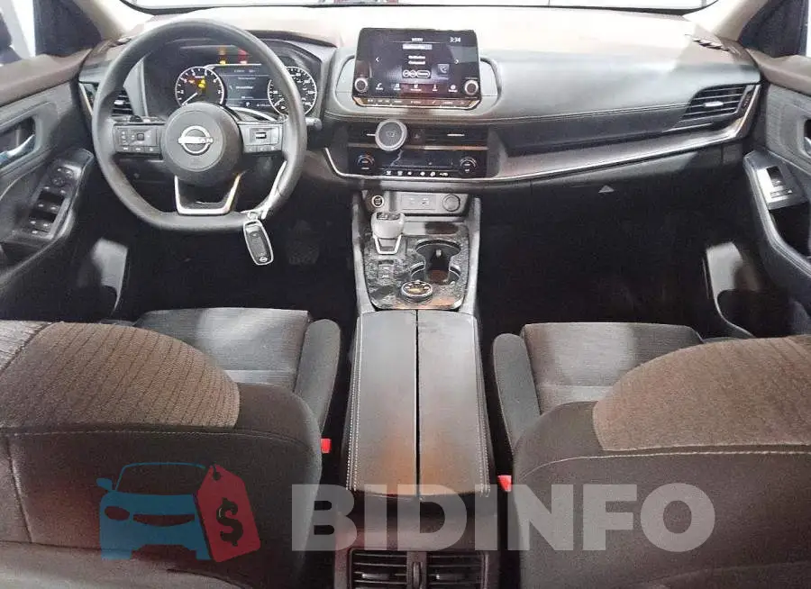 JN8BT3BBXPW471746 Photo# 8