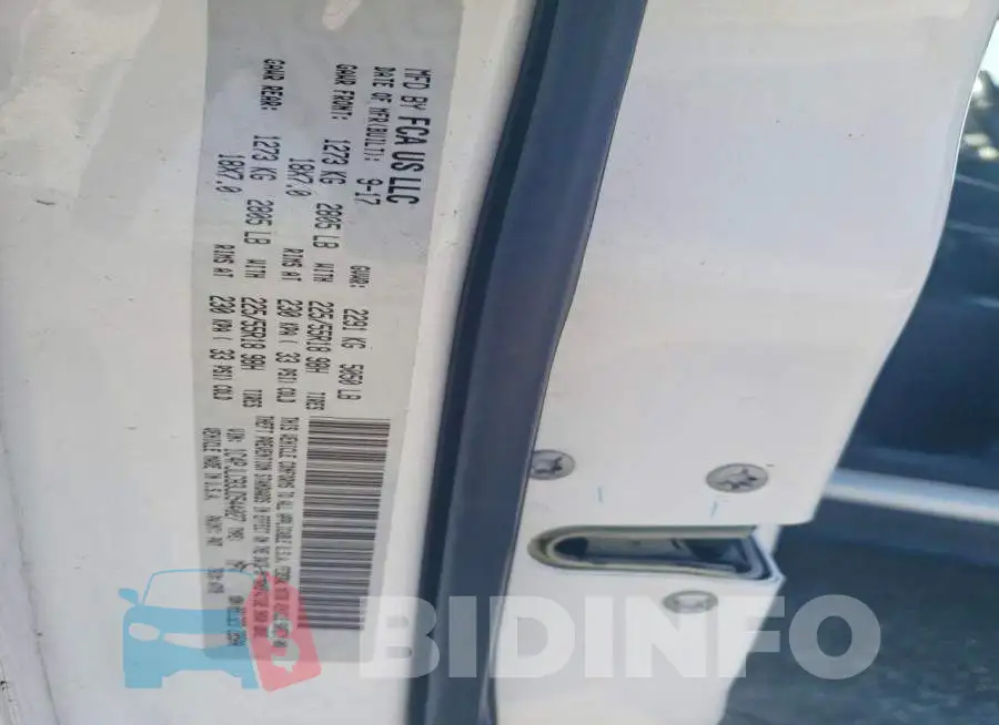 1C4PJLCB3JD544027 Photo# 13