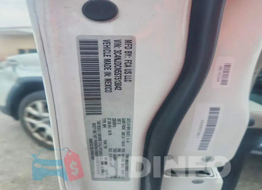 3C4NJDCN5ST513042 Photo# 12