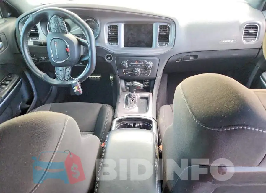 2C3CDXGJ6PH551228 Photo# 8