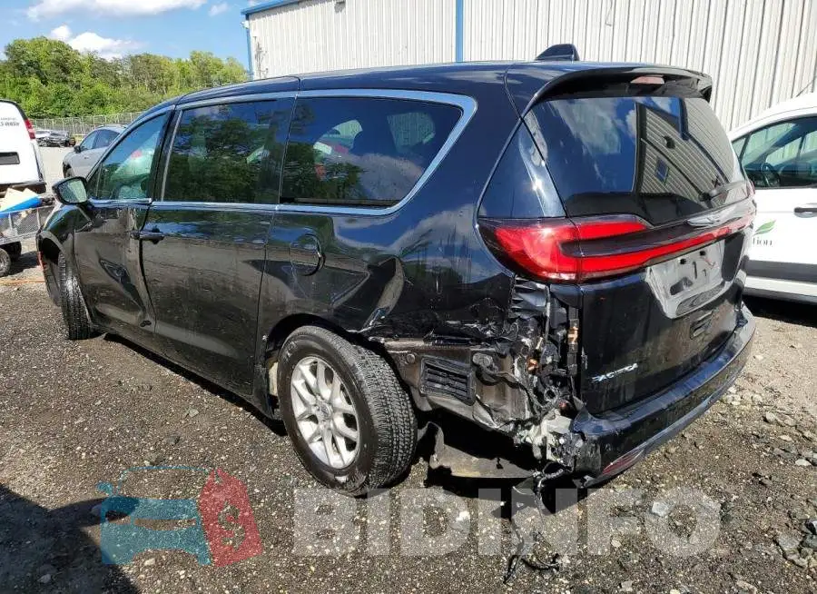 2C4RC1BG2SR507330 Photo# 2