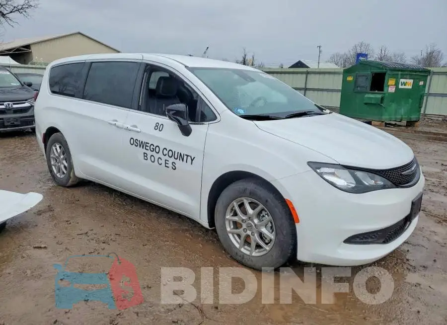 2C4RC1CG2SR533926 Photo# 4
