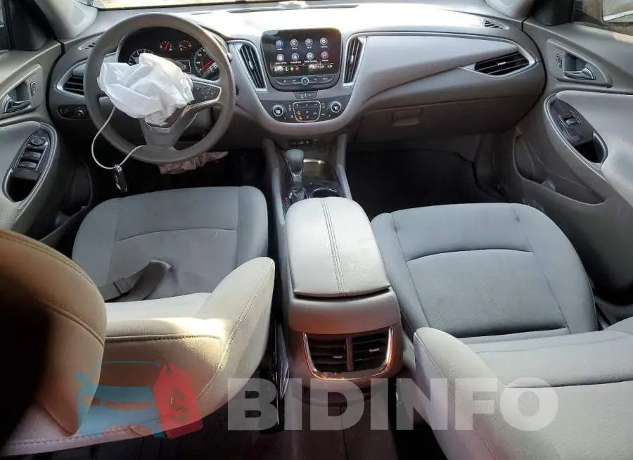 1G1ZD5ST1PF144365 Photo# 8