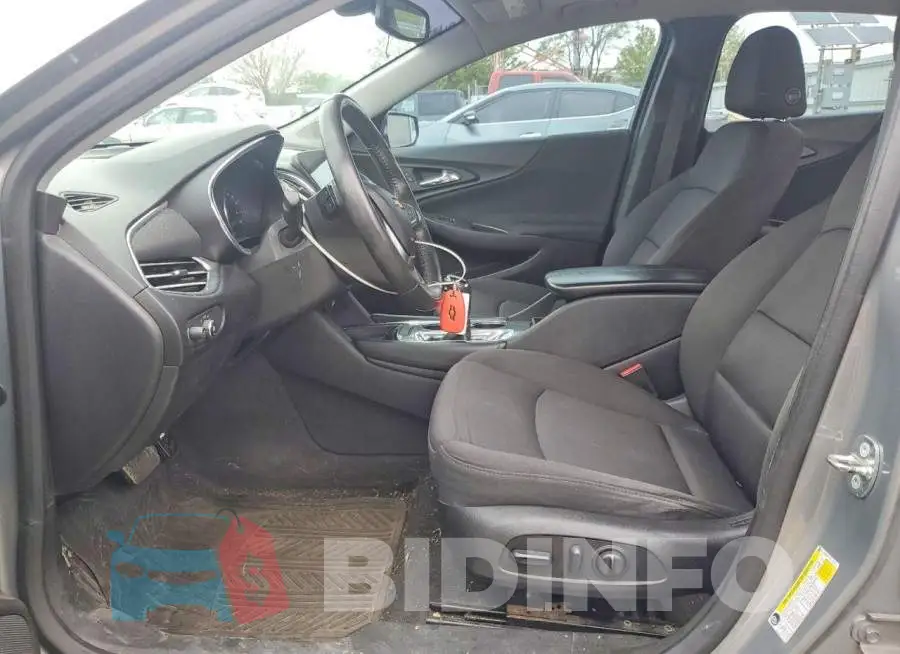 1G1ZD5ST2JF145127 Photo# 7
