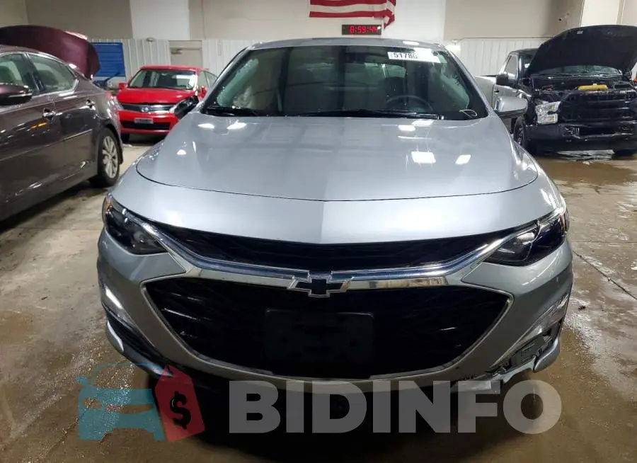 1G1ZG5ST1RF174878 Photo# 5