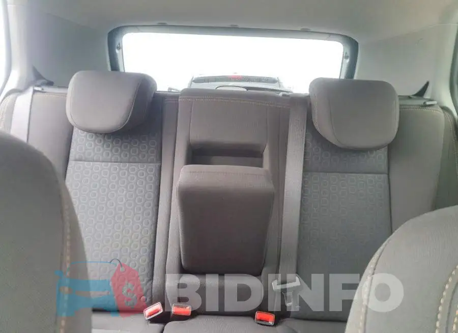 KL7CJNSB1MB335202 Photo# 10