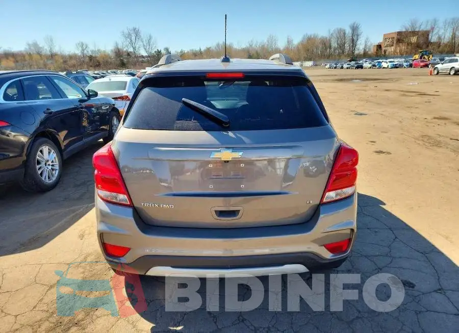 KL7CJPSB4LB332773 Photo# 6