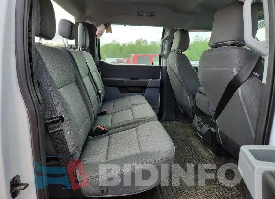 1FT8W3BA9TED86269 Photo# 10