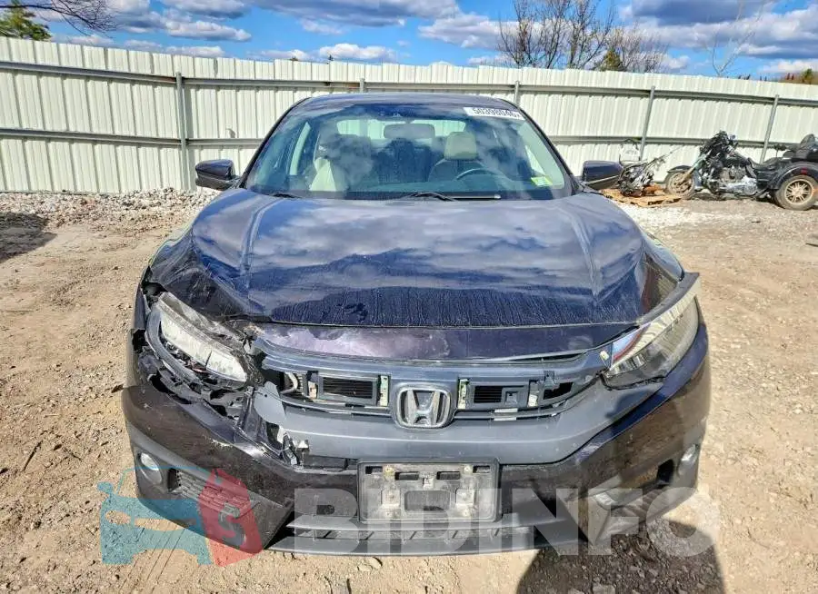 19XFC1F93HE209877 Photo# 5