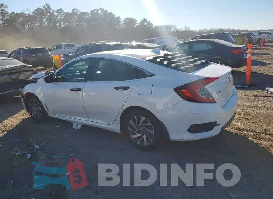 19XFC2F74JE038003 Photo# 2