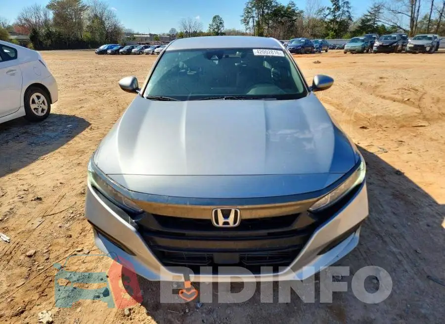 1HGCV1F32KA038897 Photo# 5