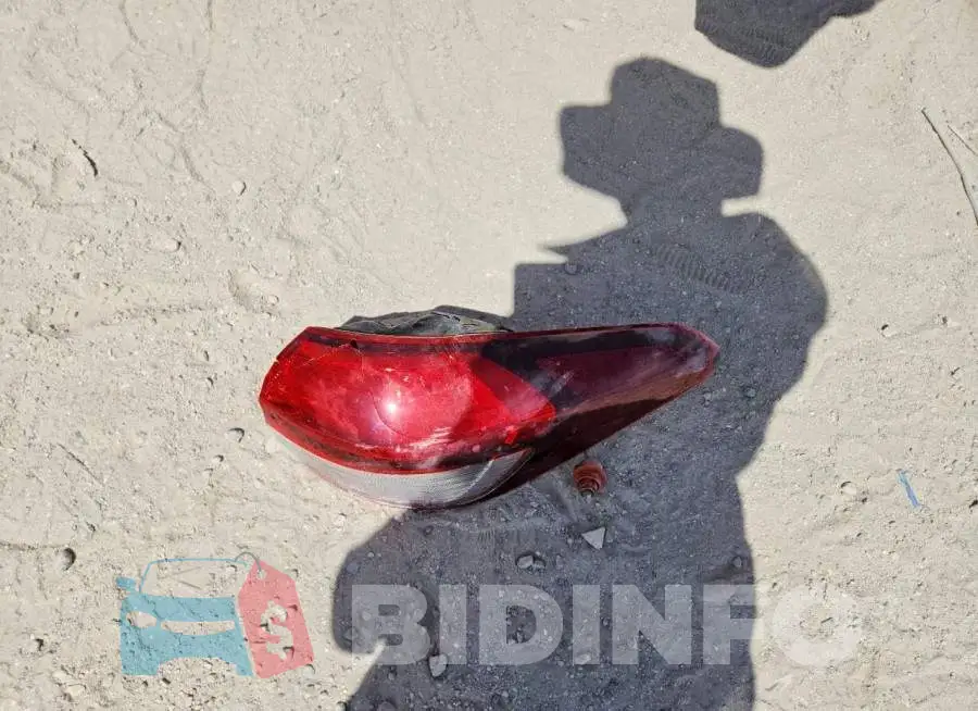 3KPFL4A76HE041174 Photo# 12