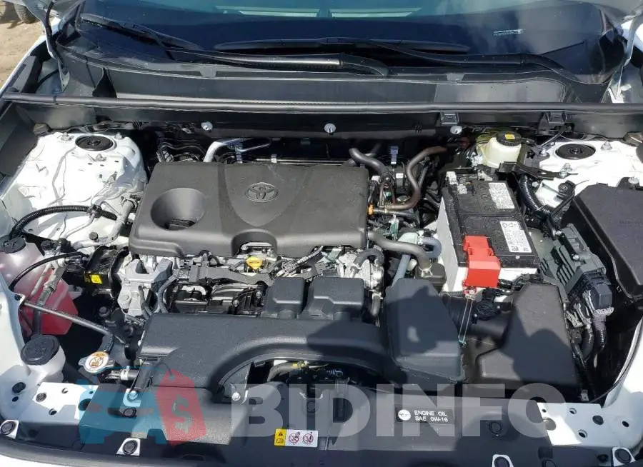 2T3G1RFV2SC577776 Photo# 12