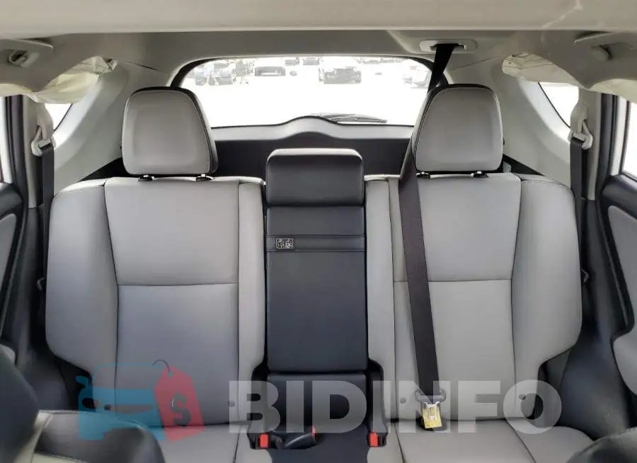 JTMDJREV2HD116943 Photo# 10