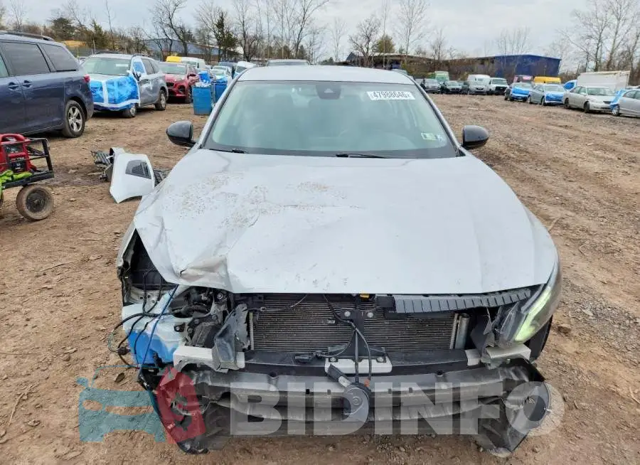 1N4BL4CV8PN338392 Photo# 5