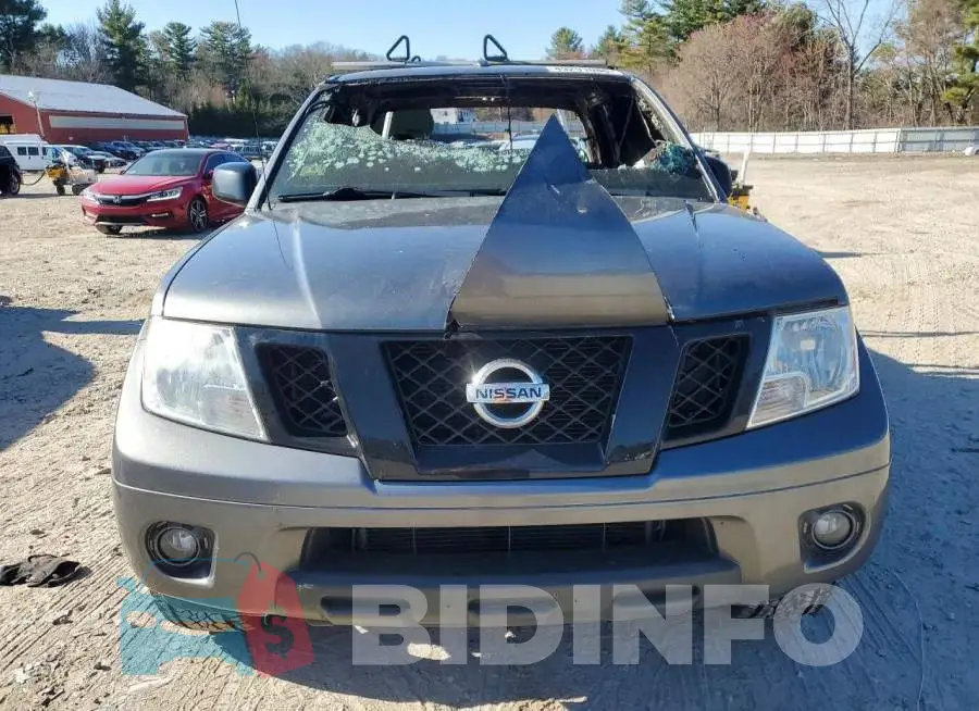 1N6AD0EV6JN740943 Photo# 5