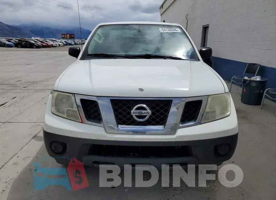 1N6BD0CT5JN703940 Photo# 5