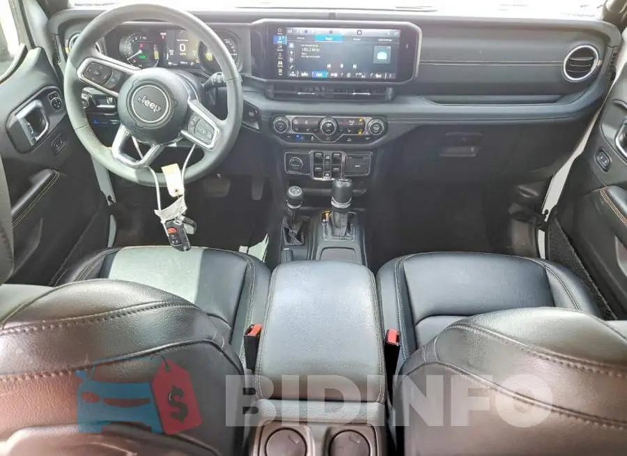 1C4RJXP64RW127352 Photo# 8