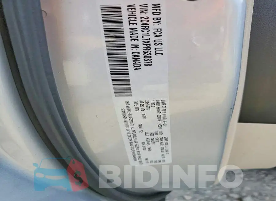 2C4RC1L7XPR630878 Photo# 13