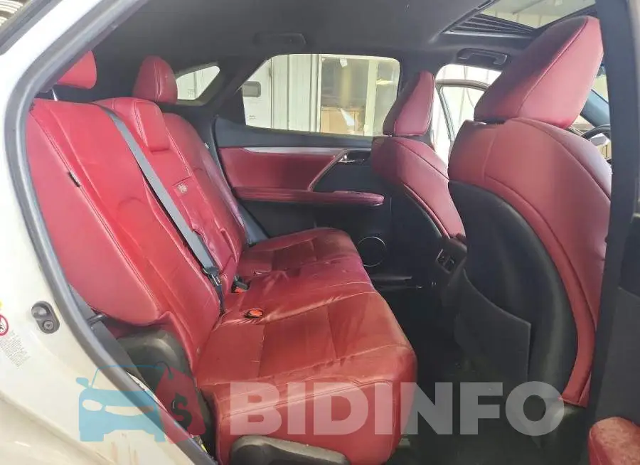 2T2BZMCAXJC135581 Photo# 10