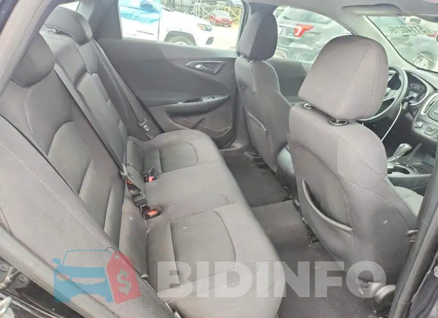 1G1ZB5ST8HF183087 Photo# 10