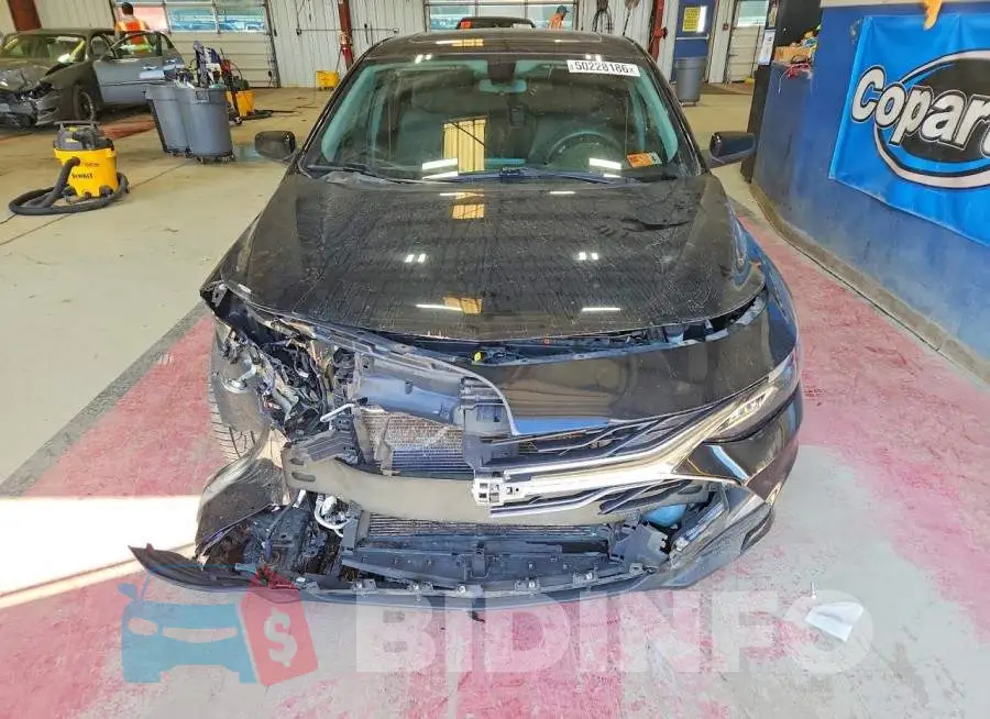 1G1ZD5ST2LF122935 Photo# 5