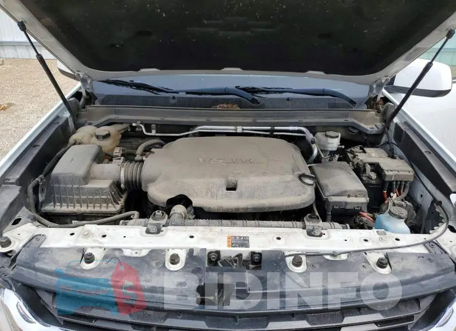 1GCGTCENXK1104729 Photo# 11