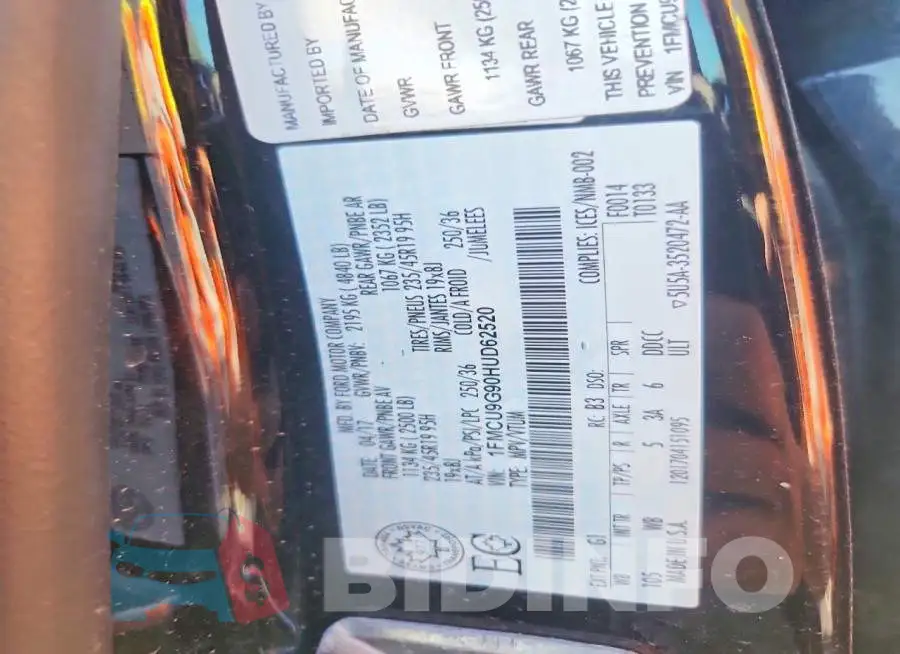 1FMCU9G90HUD62520 Photo# 13