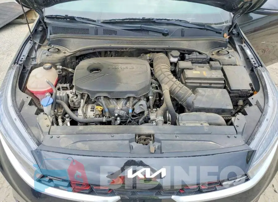 3KPF44AC8RE810575 Photo# 11