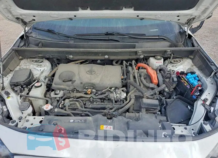 2T3E6RFV2RW051603 Photo# 12