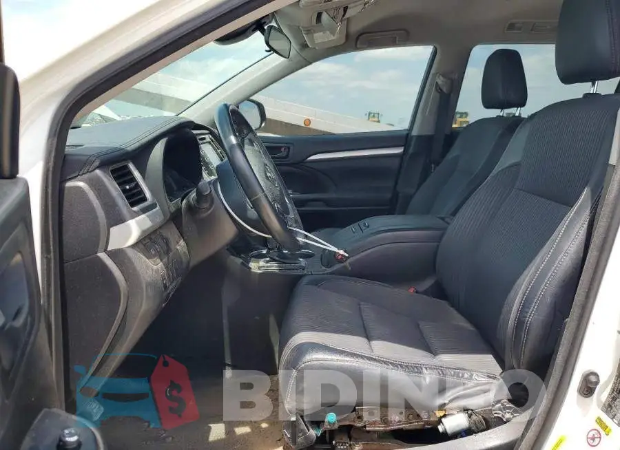 5TDZZRFH8JS247876 Photo# 7