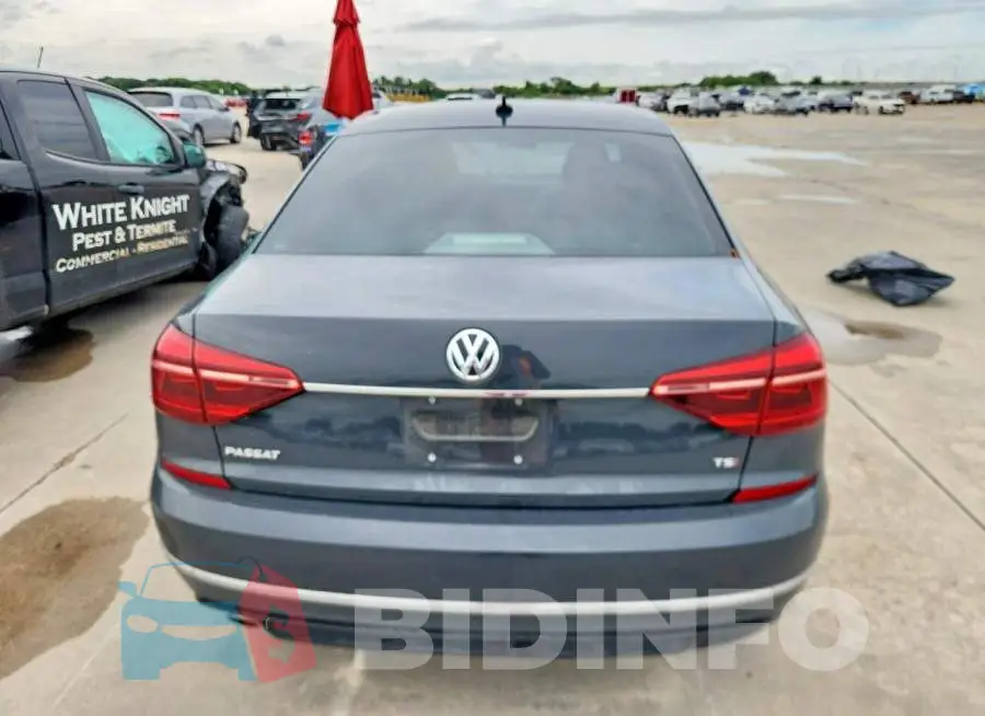 1VWDT7A32HC052456 Photo# 6