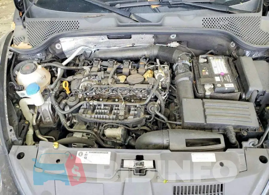 3VW5DAAT3JM515143 Photo# 11