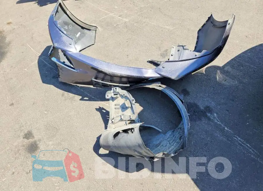 19UUB1F36KA007178 Photo# 12