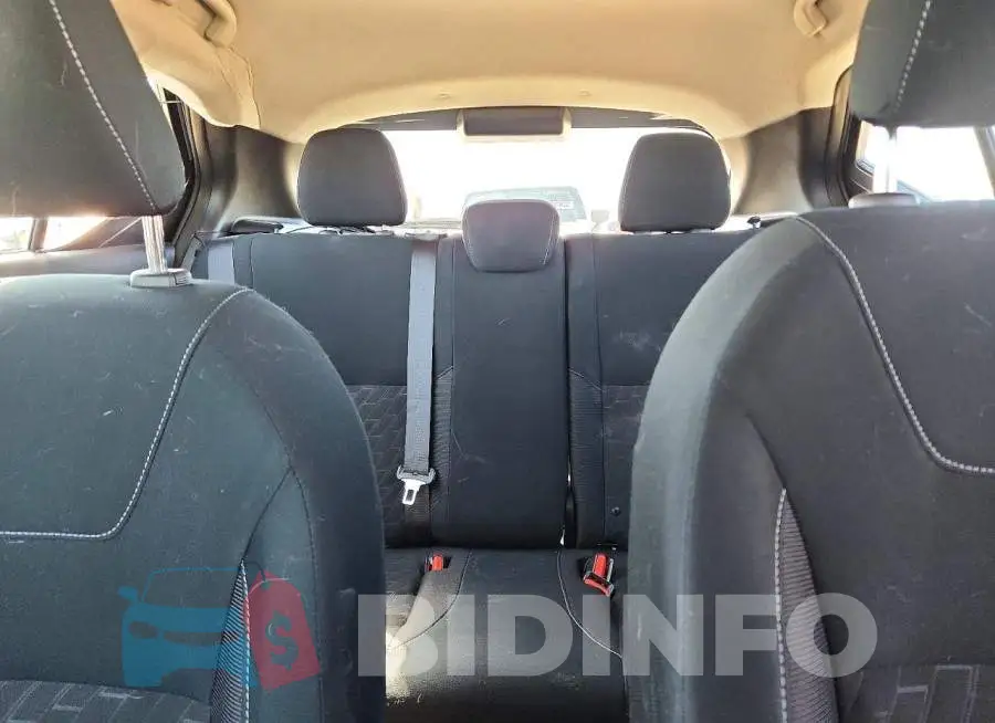 3N1CP5CV3RL491826 Photo# 10