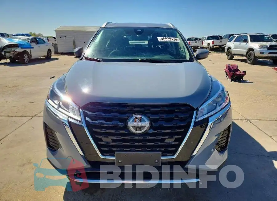 3N1CP5CV3RL491826 Photo# 5