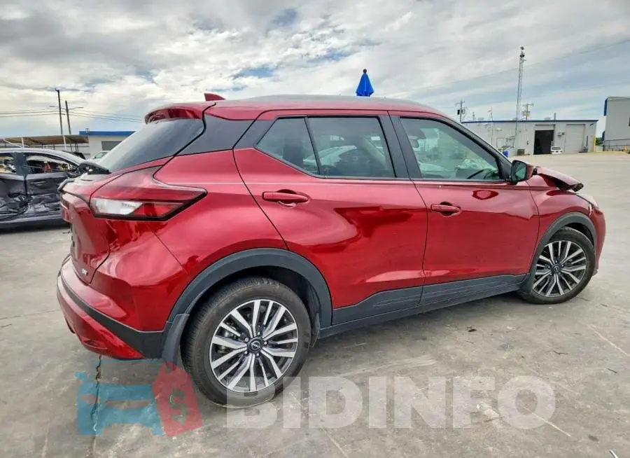 3N1CP5CV4PL477852 Photo# 3