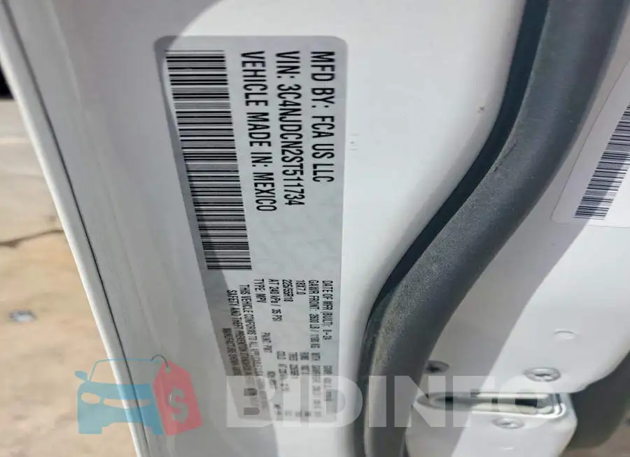 3C4NJDCN2ST511734 Photo# 13