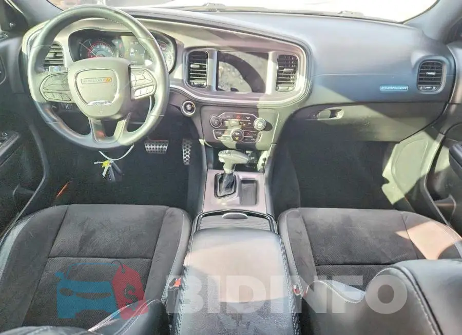 2C3CDXMG2LH145630 Photo# 8