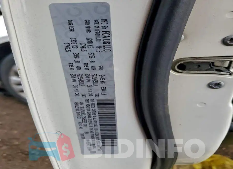 3C4PDCAB3JT509332 Photo# 12