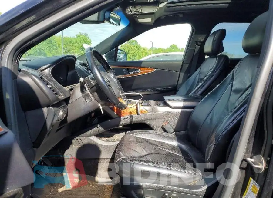 2LMPJ8LP1HBL29397 Photo# 7