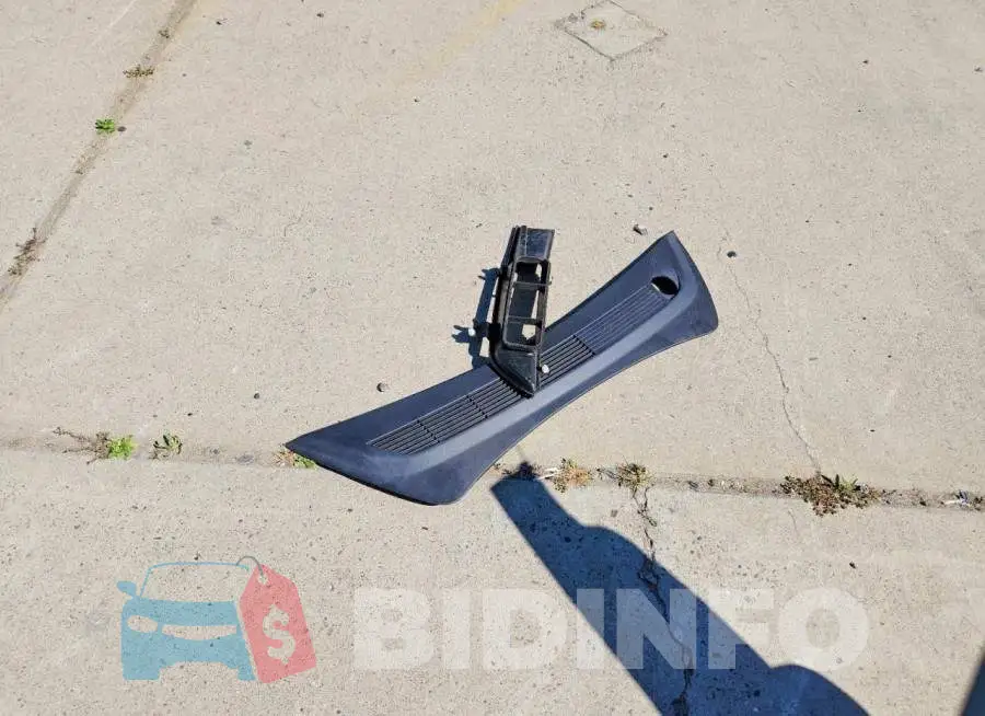 5YJ3E1EB5KF469281 Photo# 12