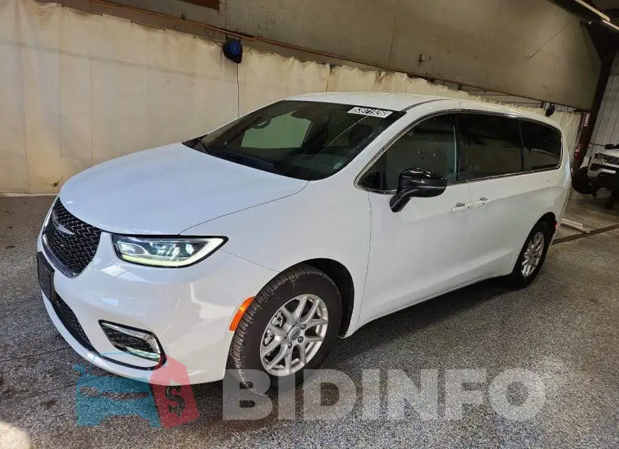 2C4RC1BG4SR560966 Photo# 1